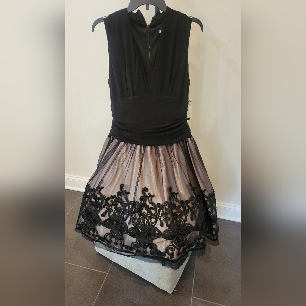 SLNY Black and Cream Midi Dress
